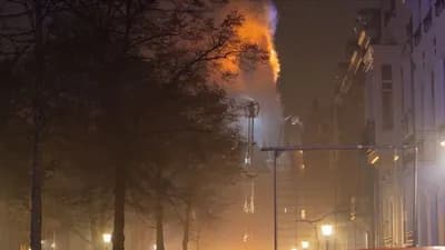 Amsterdamdə kilsənin 150 illik binası yanaraq məhv olub