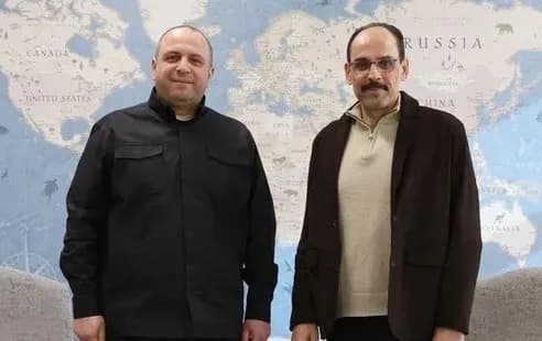 Türkiyə və Ukrayna rəsmiləri Ankarada sülh planlarını müzakirə etdilər