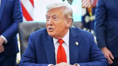 Tramp: Rusiya-Ukrayna müharibəsini bitirmək şansı yüksəkdir!